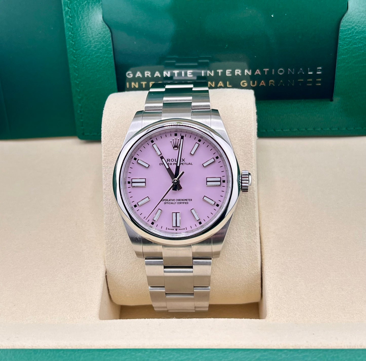 Rolex Oyster Perpetual 41mm 134300 Candy 2026