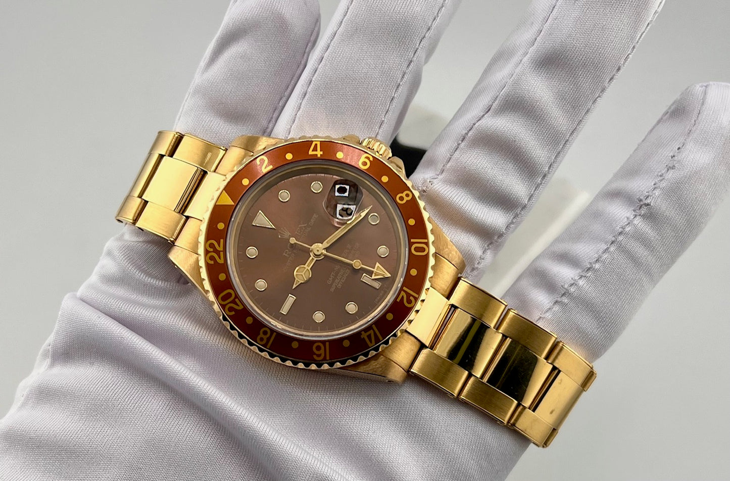 Rolex GMT-Master II 16718 1989 ''Eye Of The Tiger'' oyster
