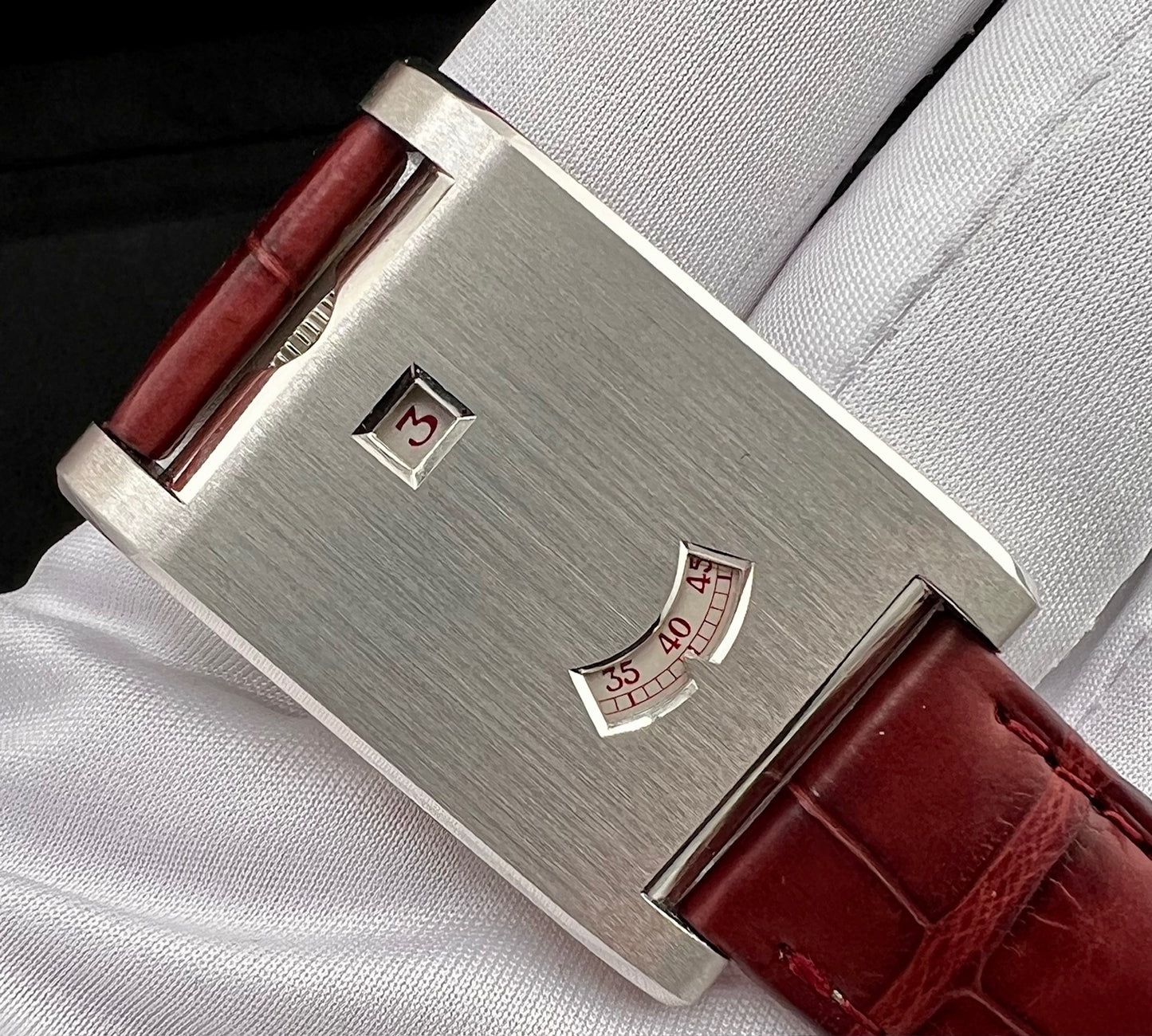 Cartier Tank A Guichet (2026) Guichets NEW WGTA0236 Platinum 24.8 x 37.6 mm