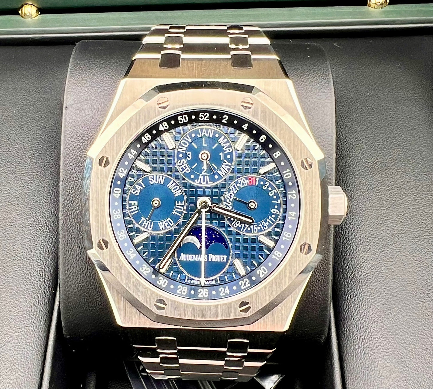 Audemars Piguet Royal Oak Perpetual Calendar 26574ST NEW full set