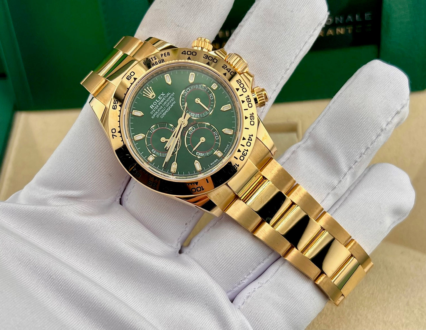 Rolex Daytona 116508 Green Dial 2023 Like New 40mm
