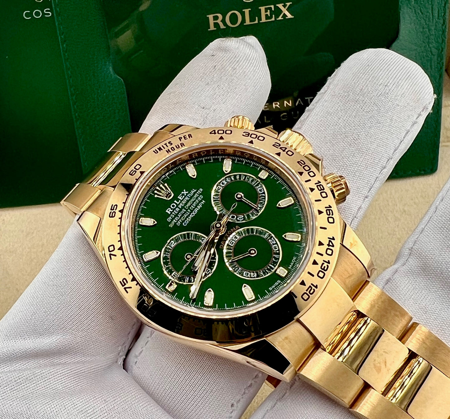 Rolex Daytona 116508 Green Dial 2023 Like New 40mm