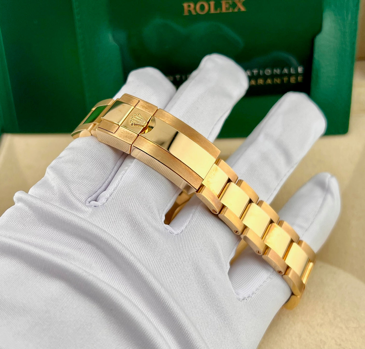Rolex Daytona 116508 Green Dial 2023 Like New 40mm