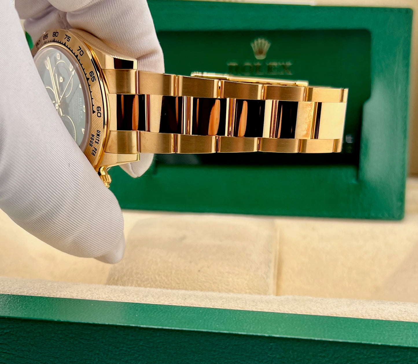 Rolex Daytona 116508 Green Dial 2023 Like New 40mm