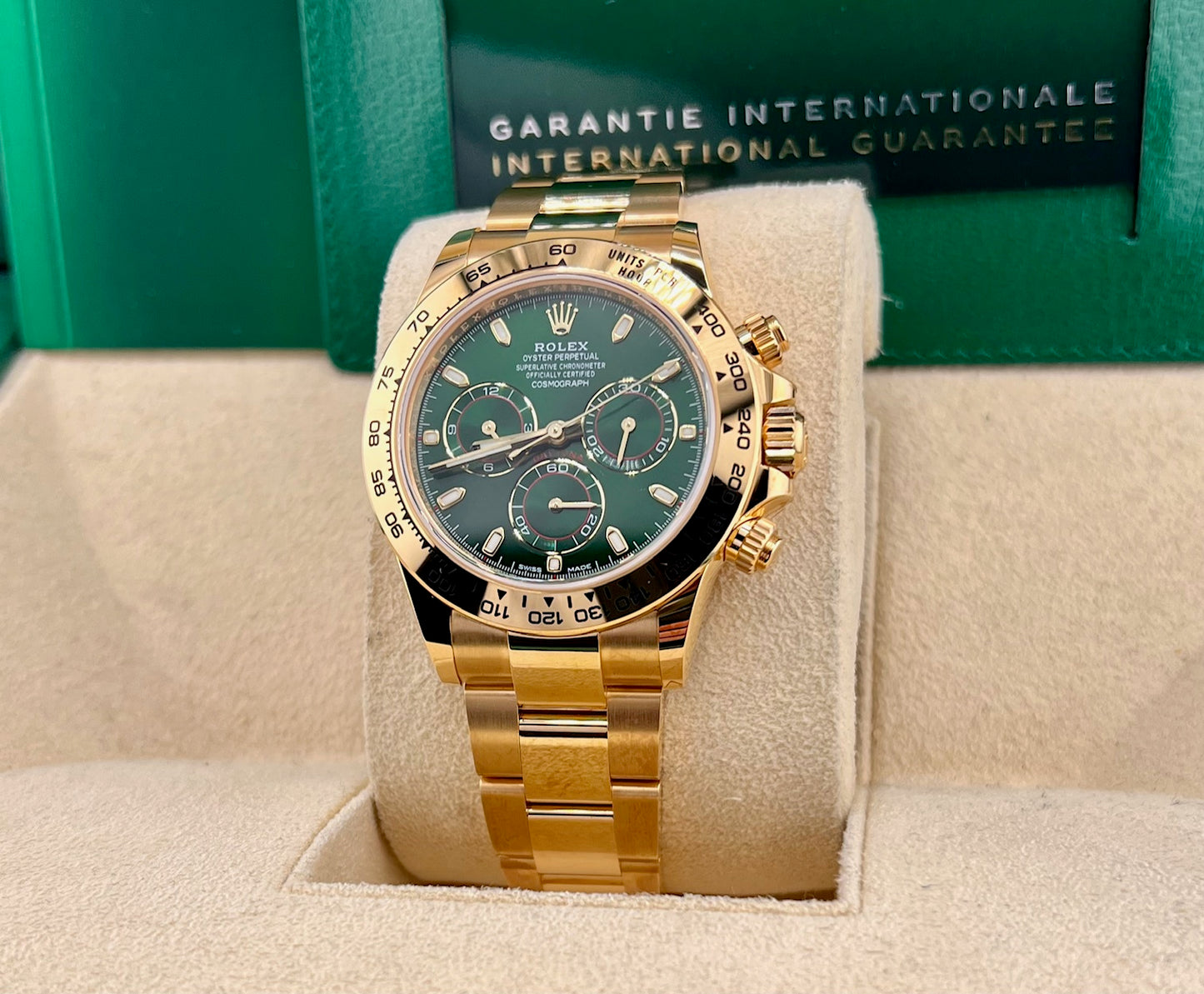Rolex Daytona 116508 Green Dial 2023 Like New 40mm
