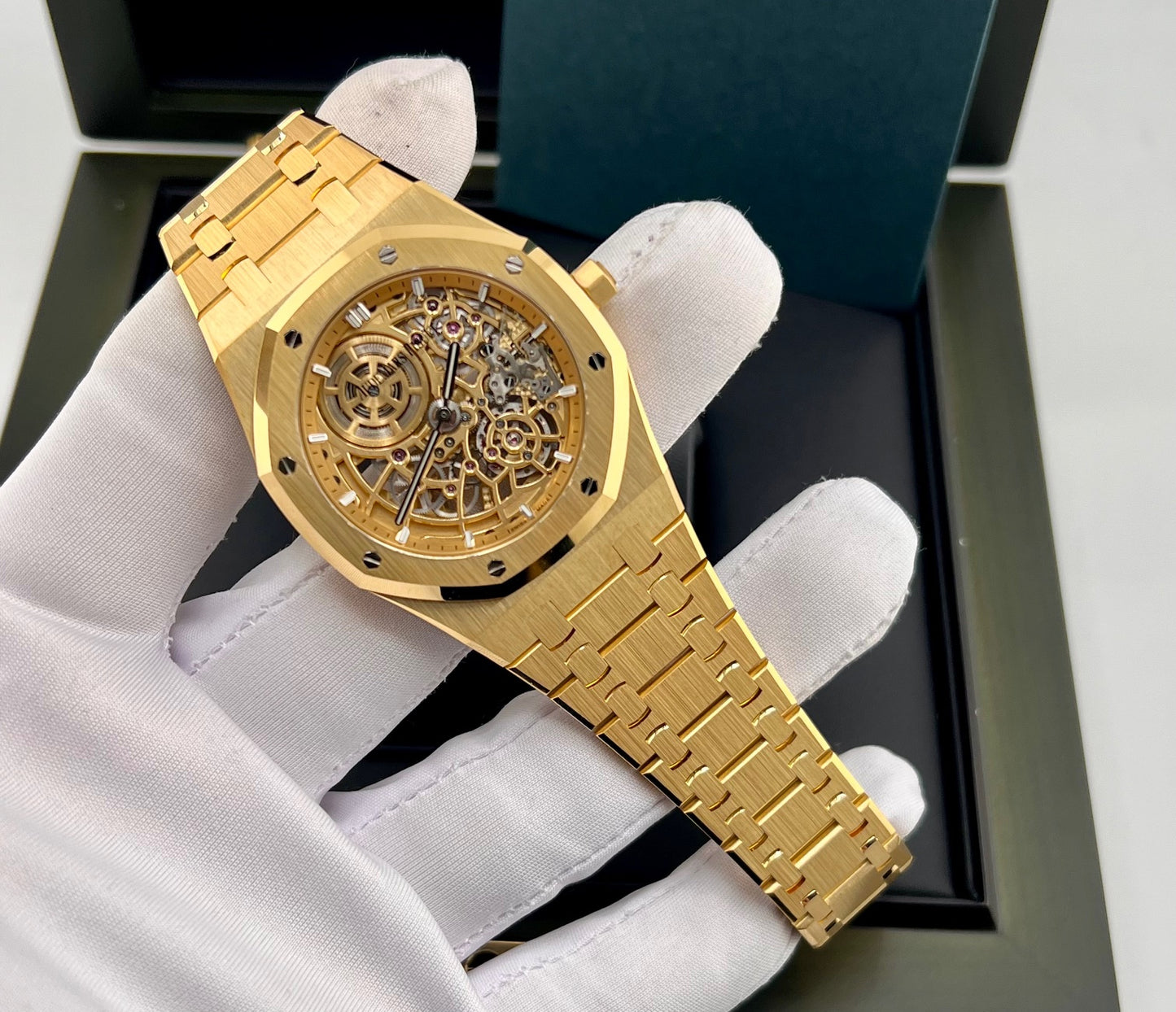 Audemars Piguet "jumbo" Extra-thin Openworked Royal Oak 16204BA 2025 NEW 39mm