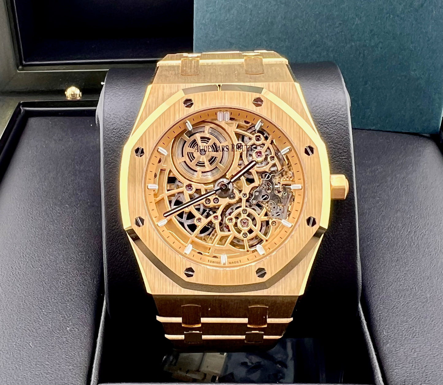 Audemars Piguet "jumbo" Extra-thin Openworked Royal Oak 16204BA 2025 NEW 39mm
