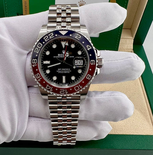 Rolex GMT-Master II 126710BLRO
