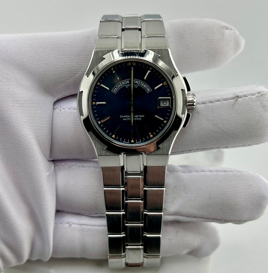 Vacheron Constantin Overseas 35mm 42050 Blue Dial only watch