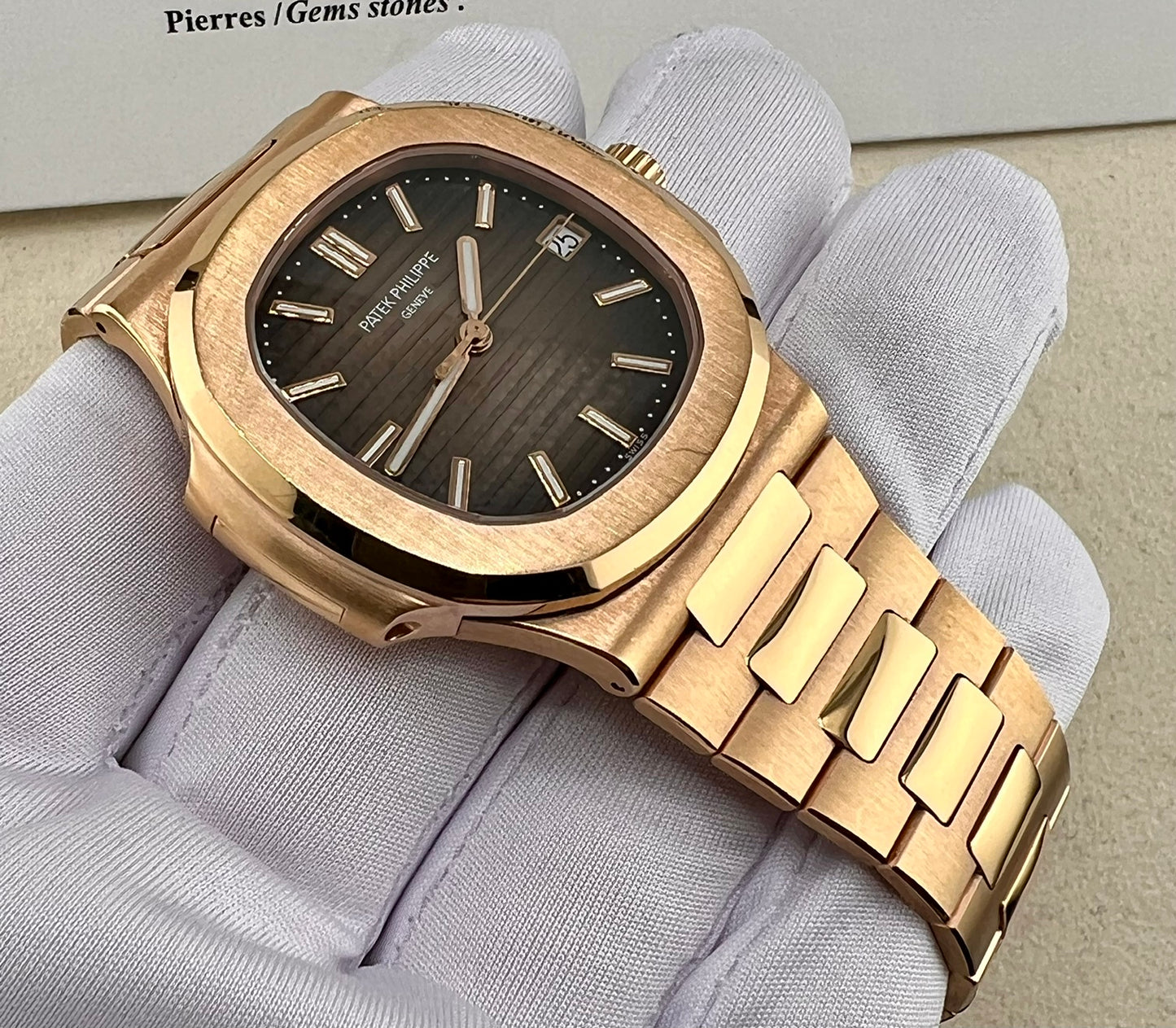 Patek Philippe Nautilus 5711/1R Box&Paper ''chocolate'' Cal. 330 like new Ita 2021