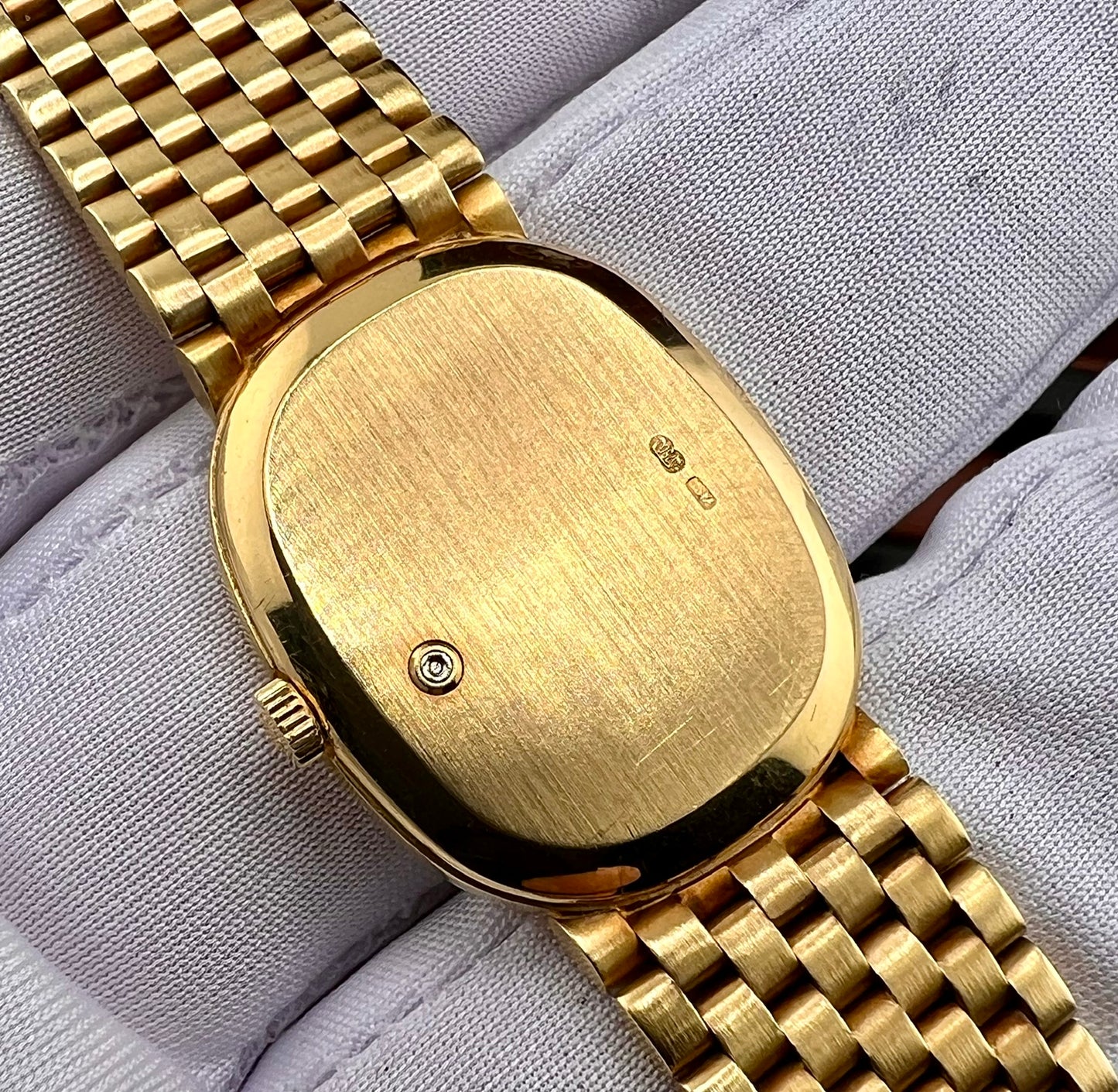Patek Philippe Ellipse 4764 Quartz 20X24mm Yellow gold only watch blue dial