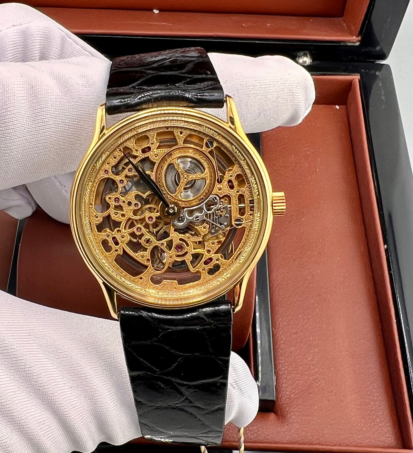 Audemars Piguet Skeleton BA4232 NOS condition very rare 35mm yellow gold