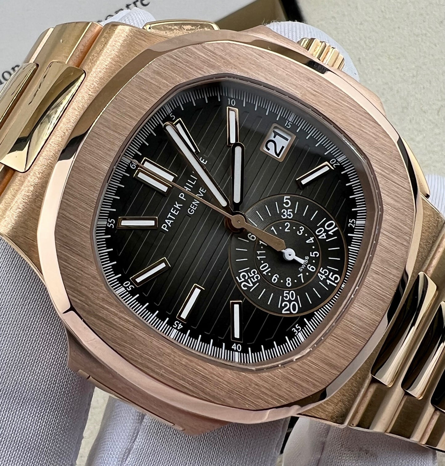 Patek Philippe Nautilus 5980/1R-001 Chocolate 2018 (Giappone)