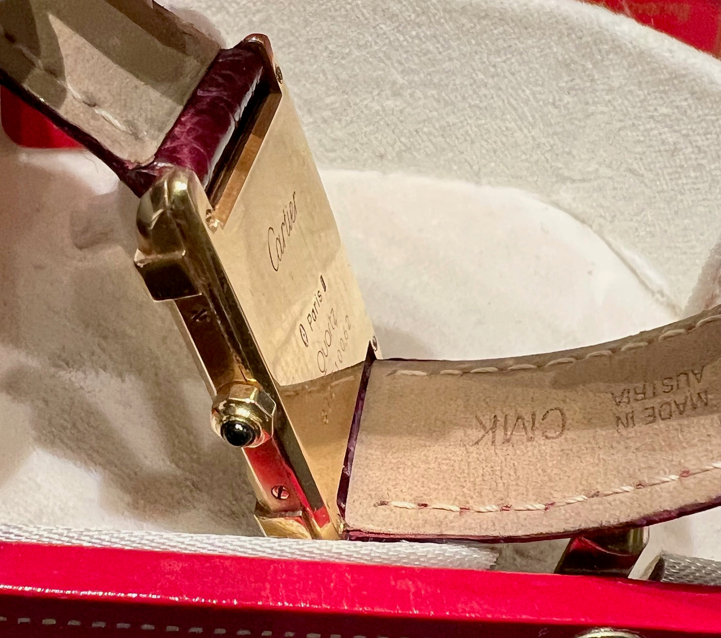 Cartier Montre Cartier Tank En Chinoise Vers 8105 full set Quarz