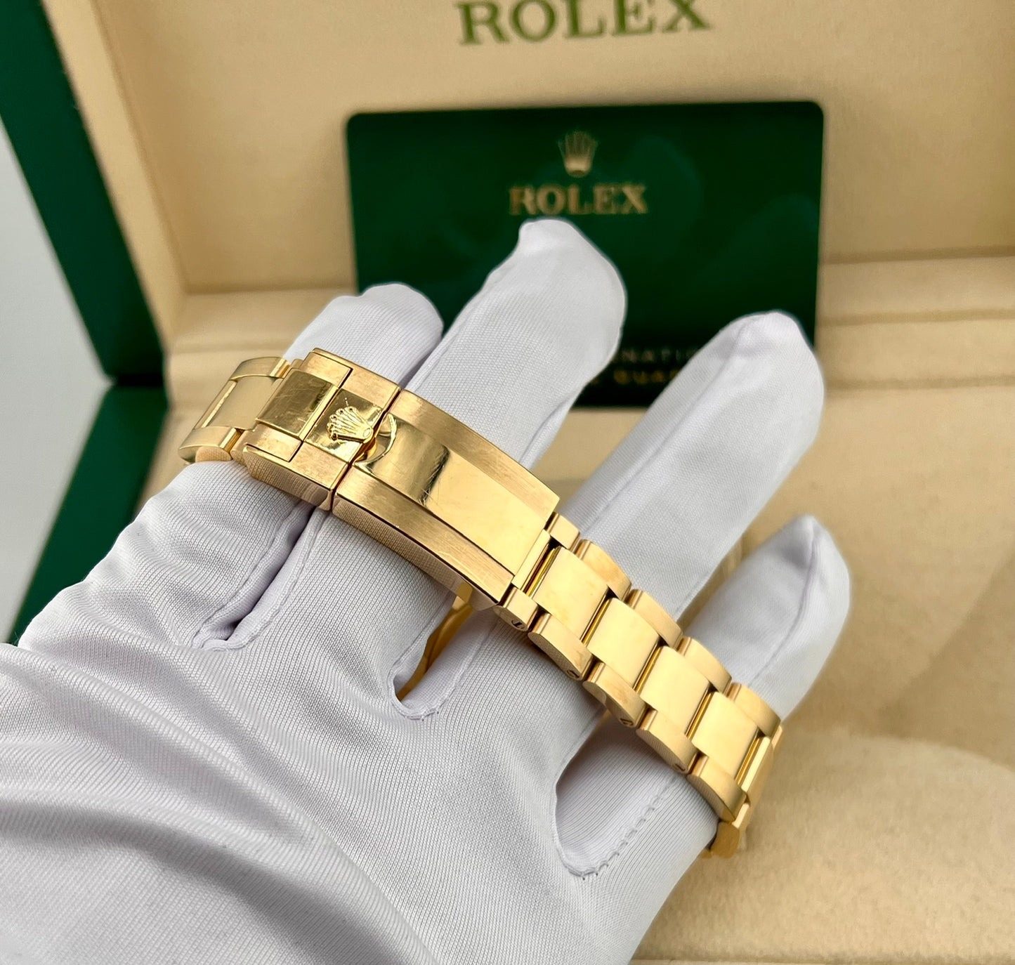 Rolex Daytona 116508 Black Dial Diamond index 2023 11 links 1/2
