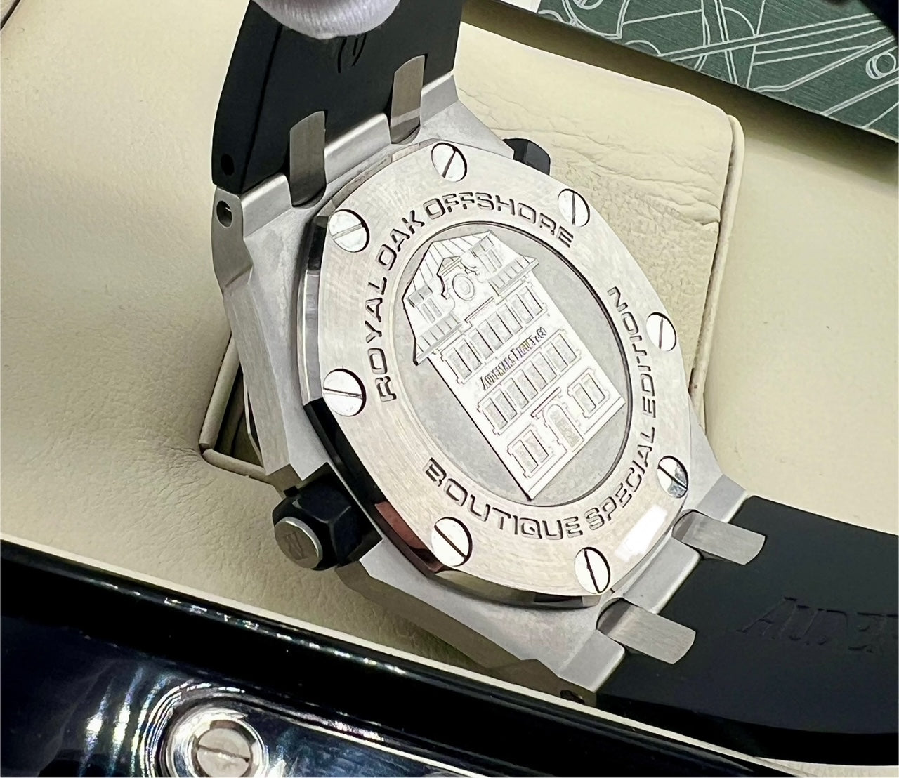 Audemars Piguet Royal Oak Offshore Scuba Boutique 15701ST 42mm full set