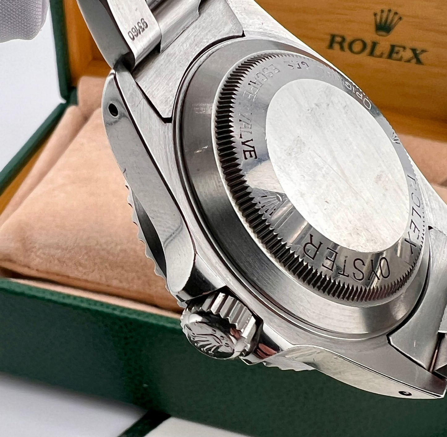 Rolex Sea-Dweller 16600 1992 B&P 40mm Germania