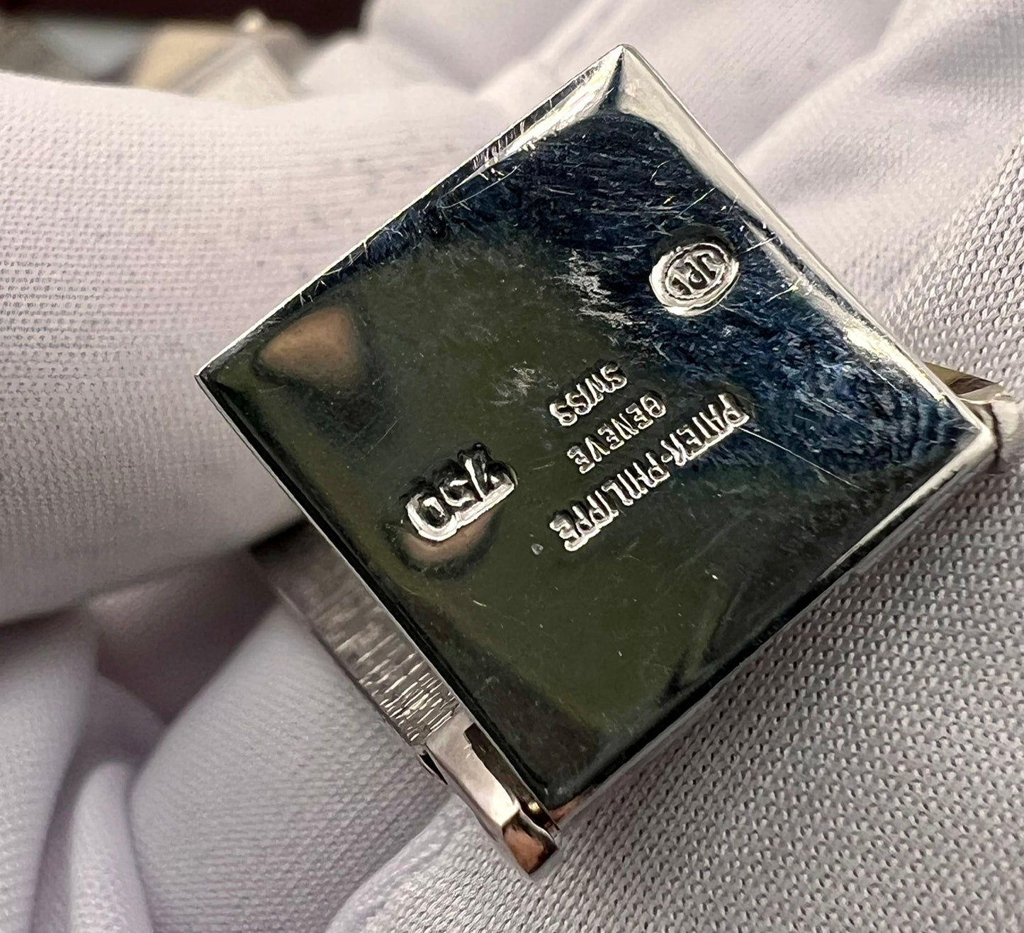 Patek Philippe Gondolo 3571 White Gold Blue Linen Dial guilloché 26x26mm no paper Patek