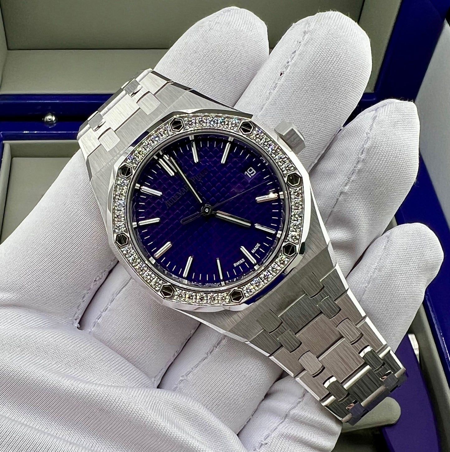 Audemars Piguet Royal Oak Selfwinding 15551BC Domaine de Murtoli Special Edition 37mm