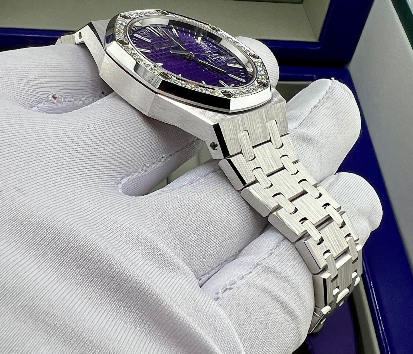 Audemars Piguet Royal Oak Selfwinding 15551BC Domaine de Murtoli Special Edition 37mm