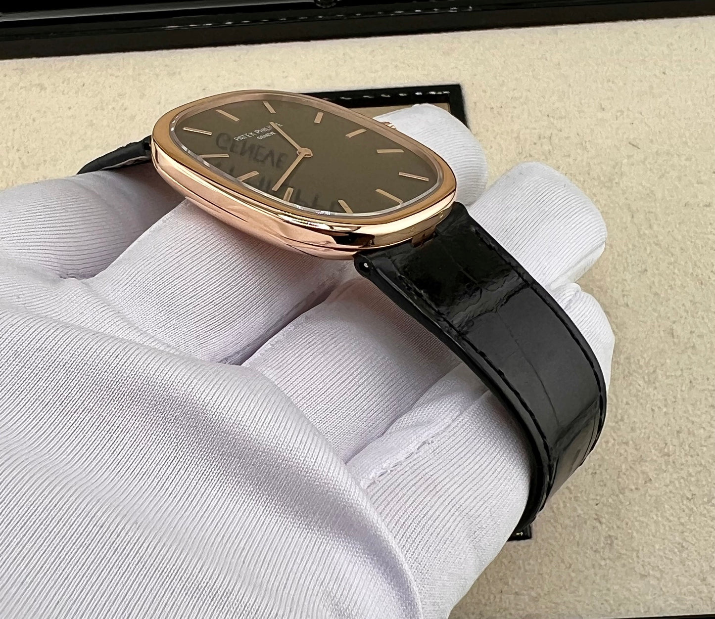 Patek Philippe Golden Ellipse 5738R Rose Gold 2022 ITA