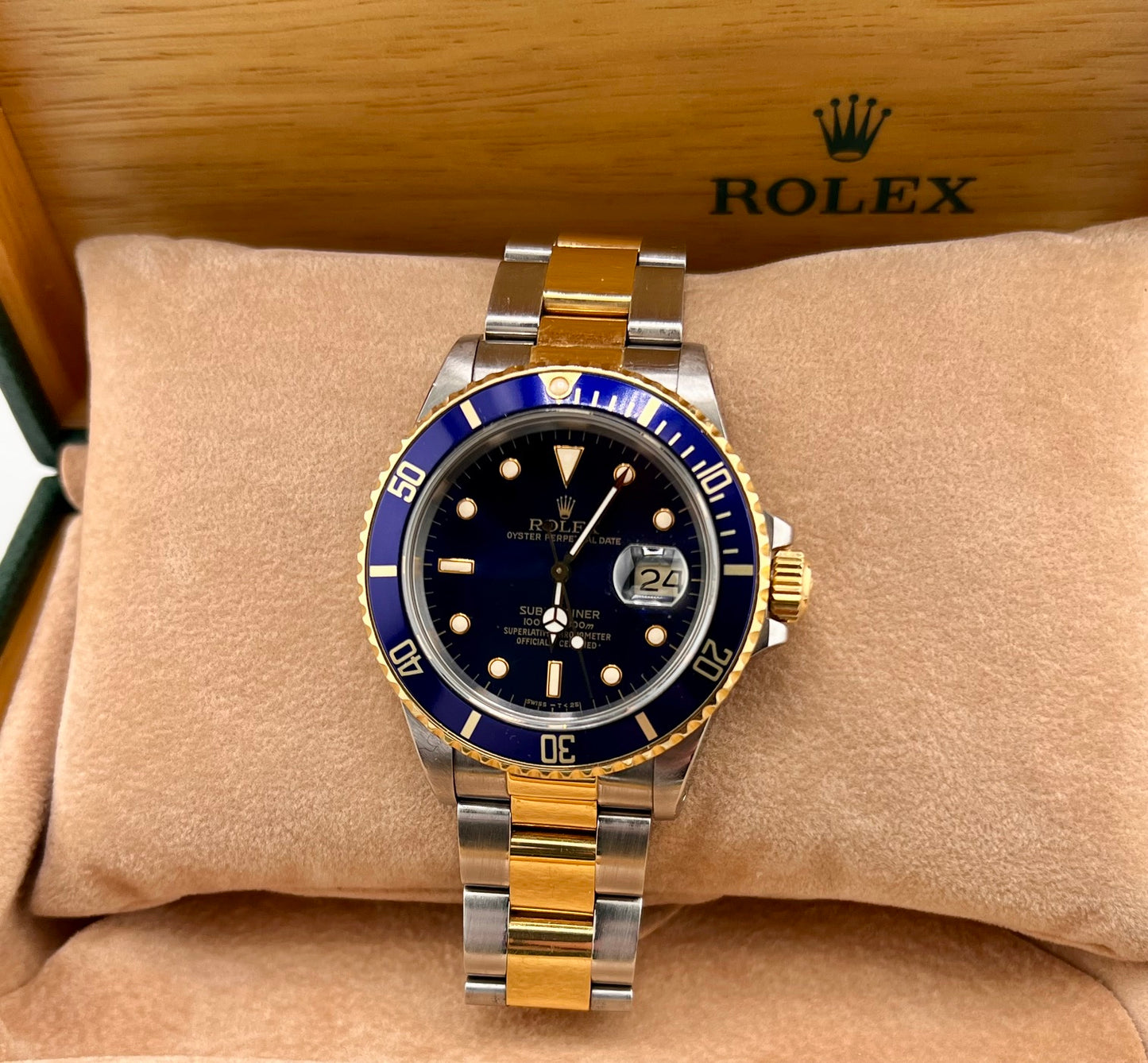 Rolex Submariner Date 16803 Blue Dial only watch 1987