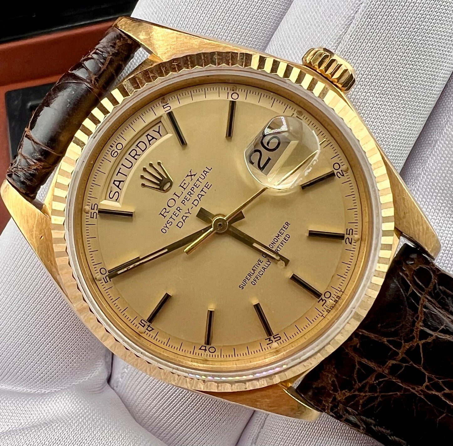 Rolex Day-Date 36mm 1803 Champagne Dial 1977 (Vetro zaffiro) solo orologio