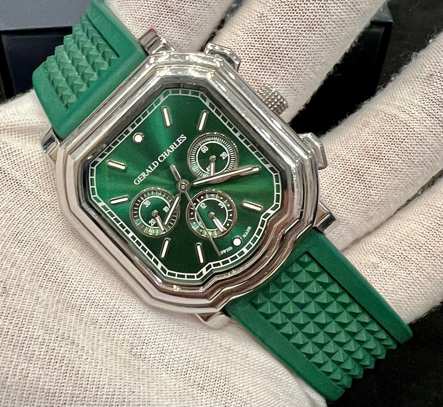 Gerald Charles Maestro 3.0 Chronograph Green only watch solo orologio