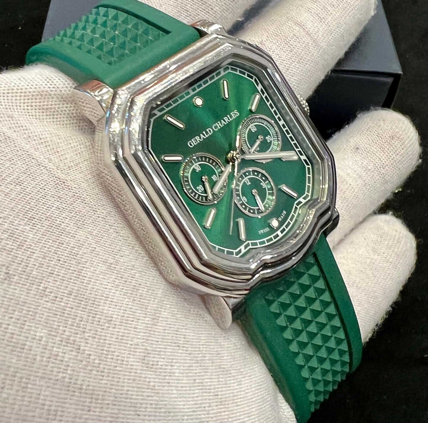 Gerald Charles Maestro 3.0 Chronograph Green only watch solo orologio
