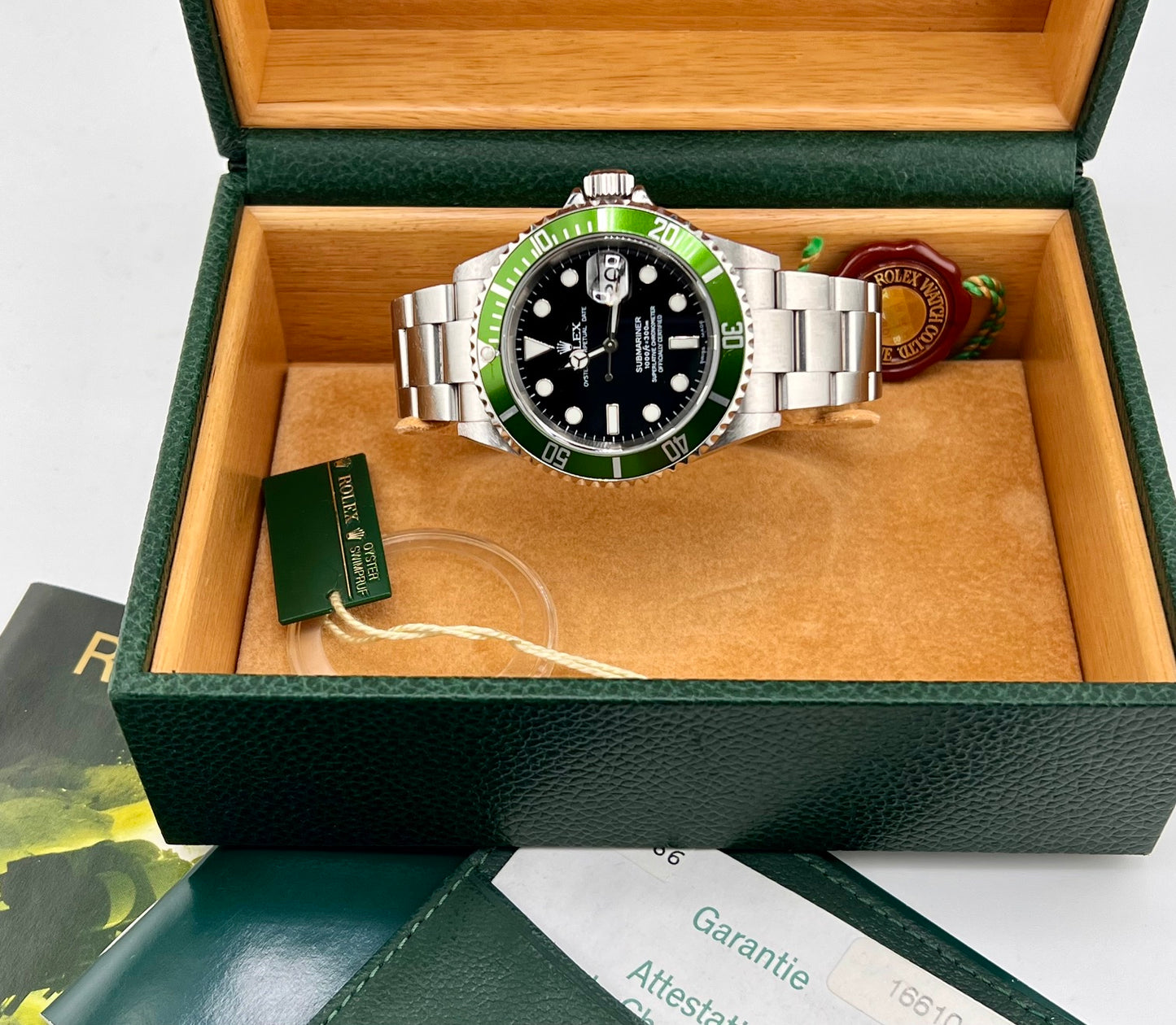 Rolex Submariner "Kermit" 16610LV full set 2005 HK 40mm