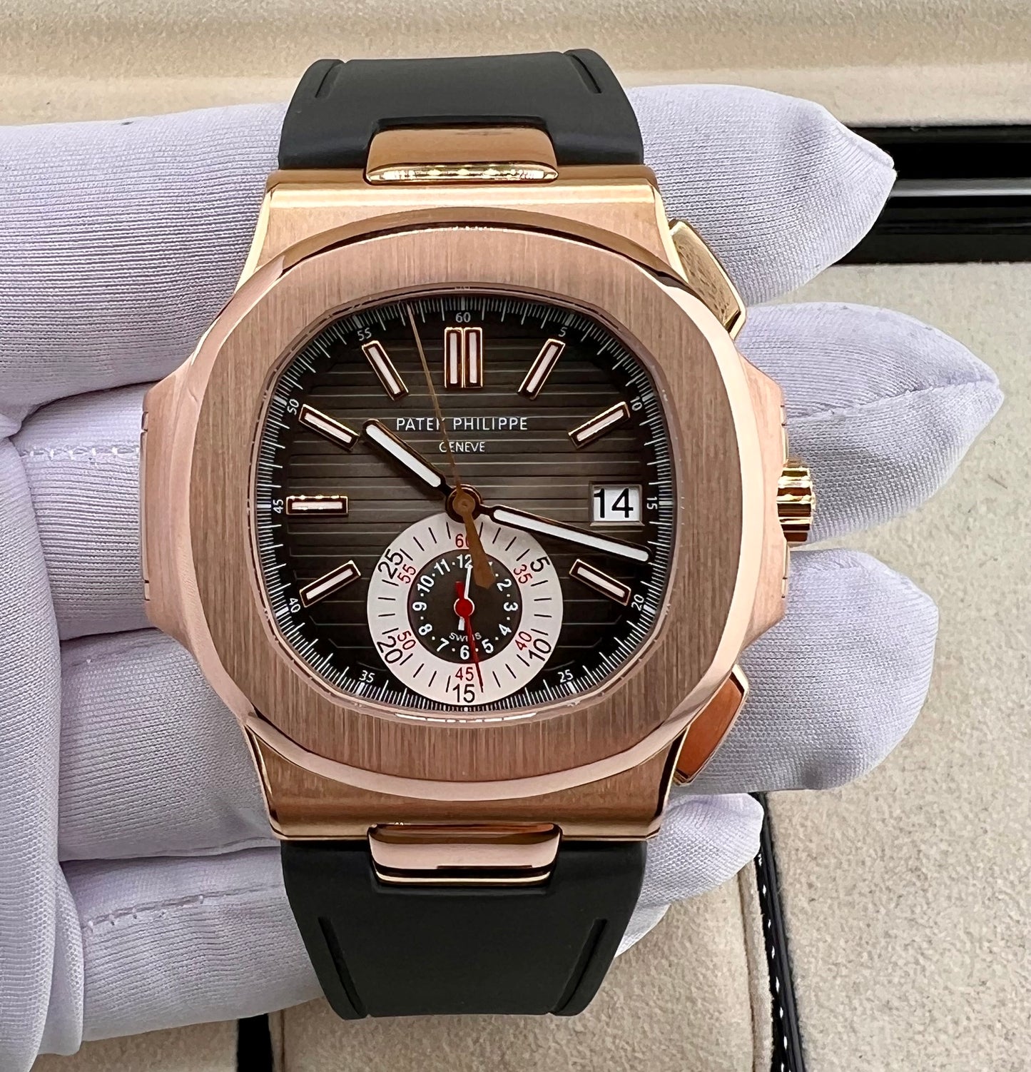 Patek Philippe Nautilus 5980/1R-001 Chocolate 2011 Extrait d'archive
