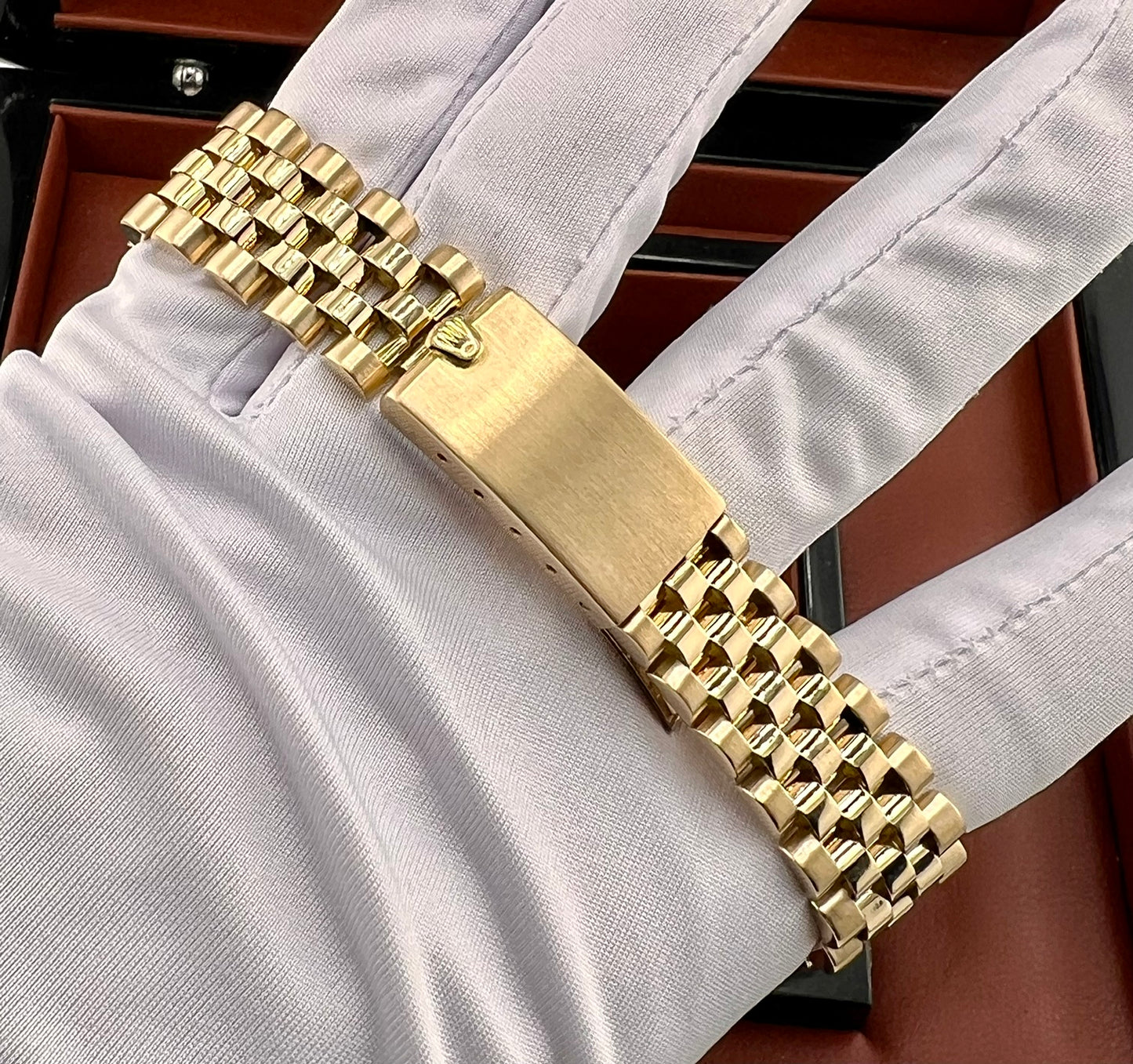 Rolex Oyster Perpetual Date 34mm 15038 Jubilèe 1981 only watch