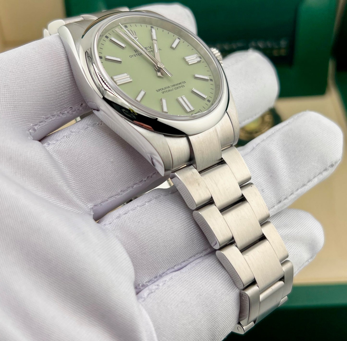 Rolex Oyster Perpetual ''Pistacchio'' Dial (2026) New Card 41mm