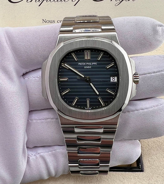 Patek Philippe Nautilus 5711/1A 2007 Full Set First Serie (Francia) cal 315