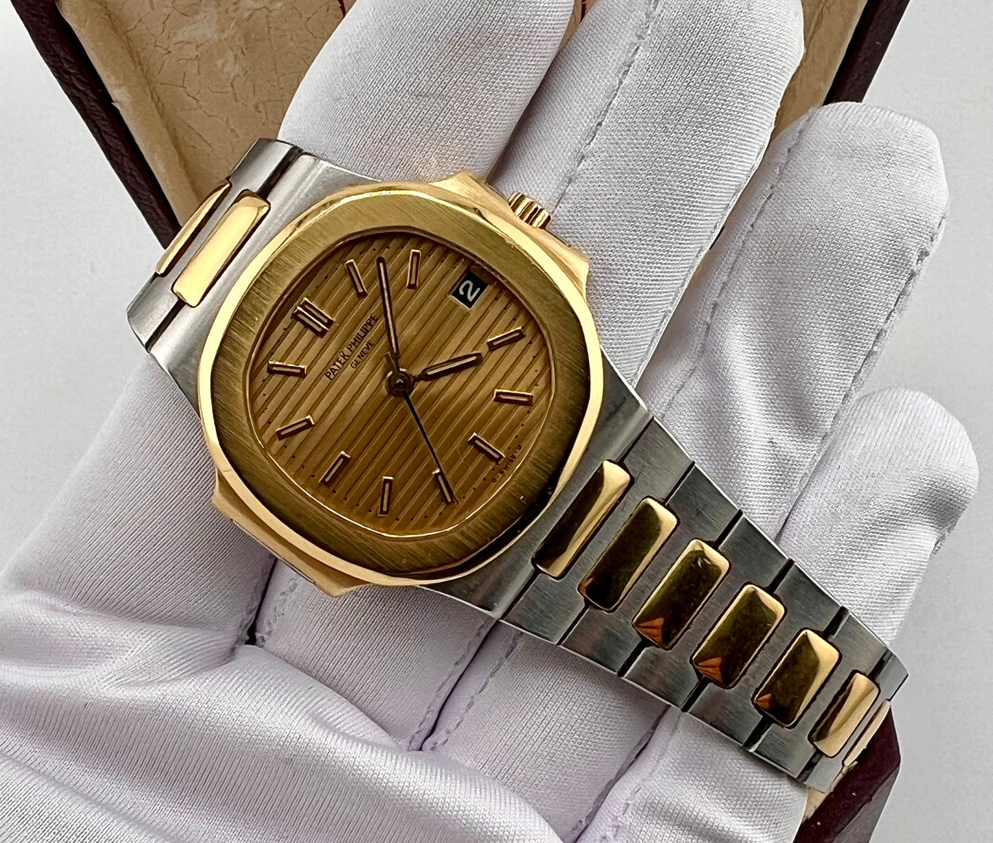 Patek Philippe Nautilus 3800 Champagne Dial No Paper Patek