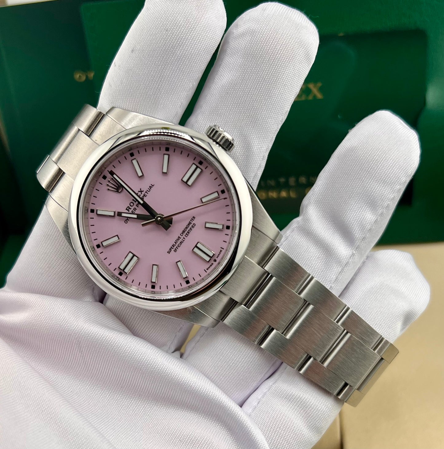 Rolex Oyster Perpetual 41mm 134300 Candy 2026