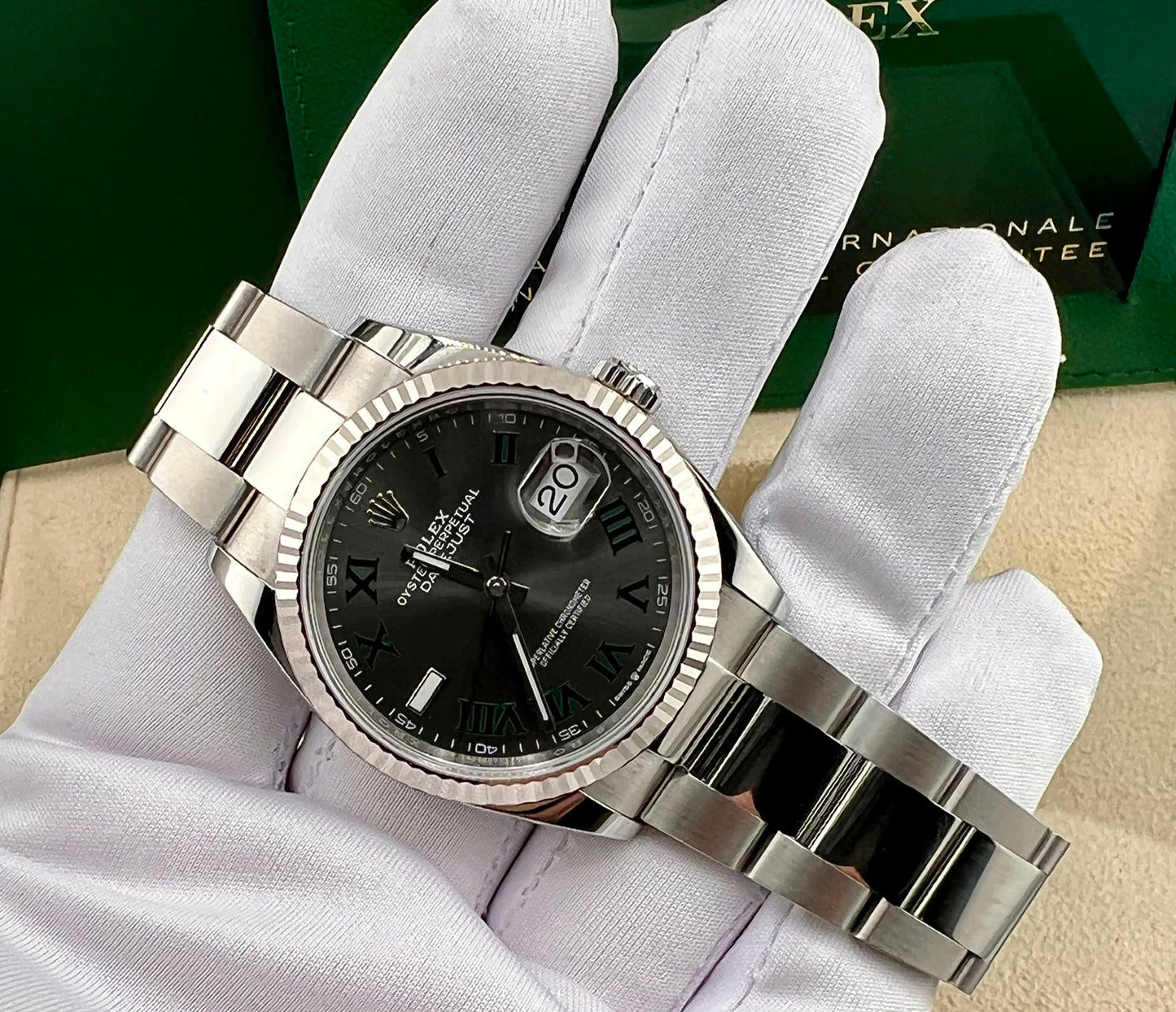 Rolex Datejust 36mm 126234 Wimbledon Oyster 2025 like new