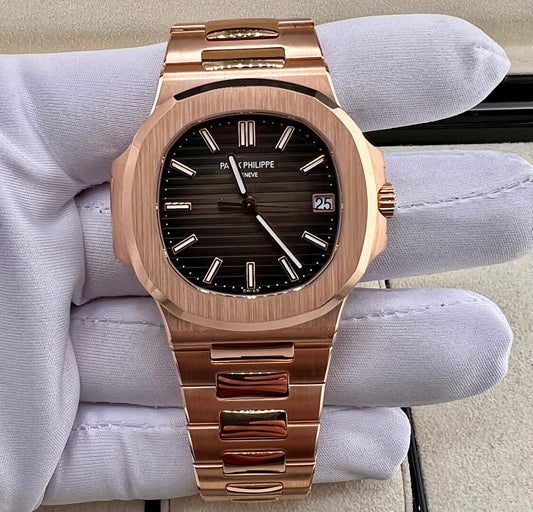 Patek Philippe Nautilus 5711/1R Box&Paper chocolate 2016 (Italia) like new