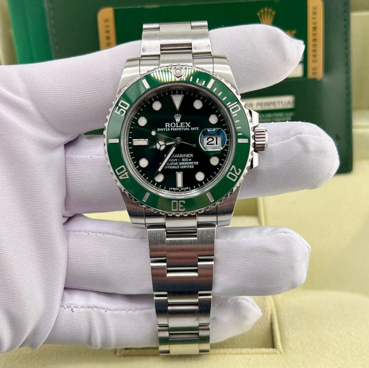 Rolex Submariner Date 116610LV ''Hulk'' 2011 Box&Paper (Saudi Arabia)
