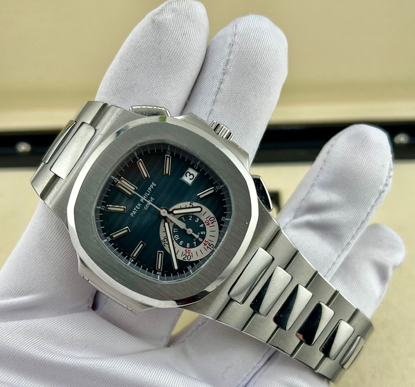 Patek Philippe Nautilus 5980/1A Blue Dial 2008 Full Set (ITA)
