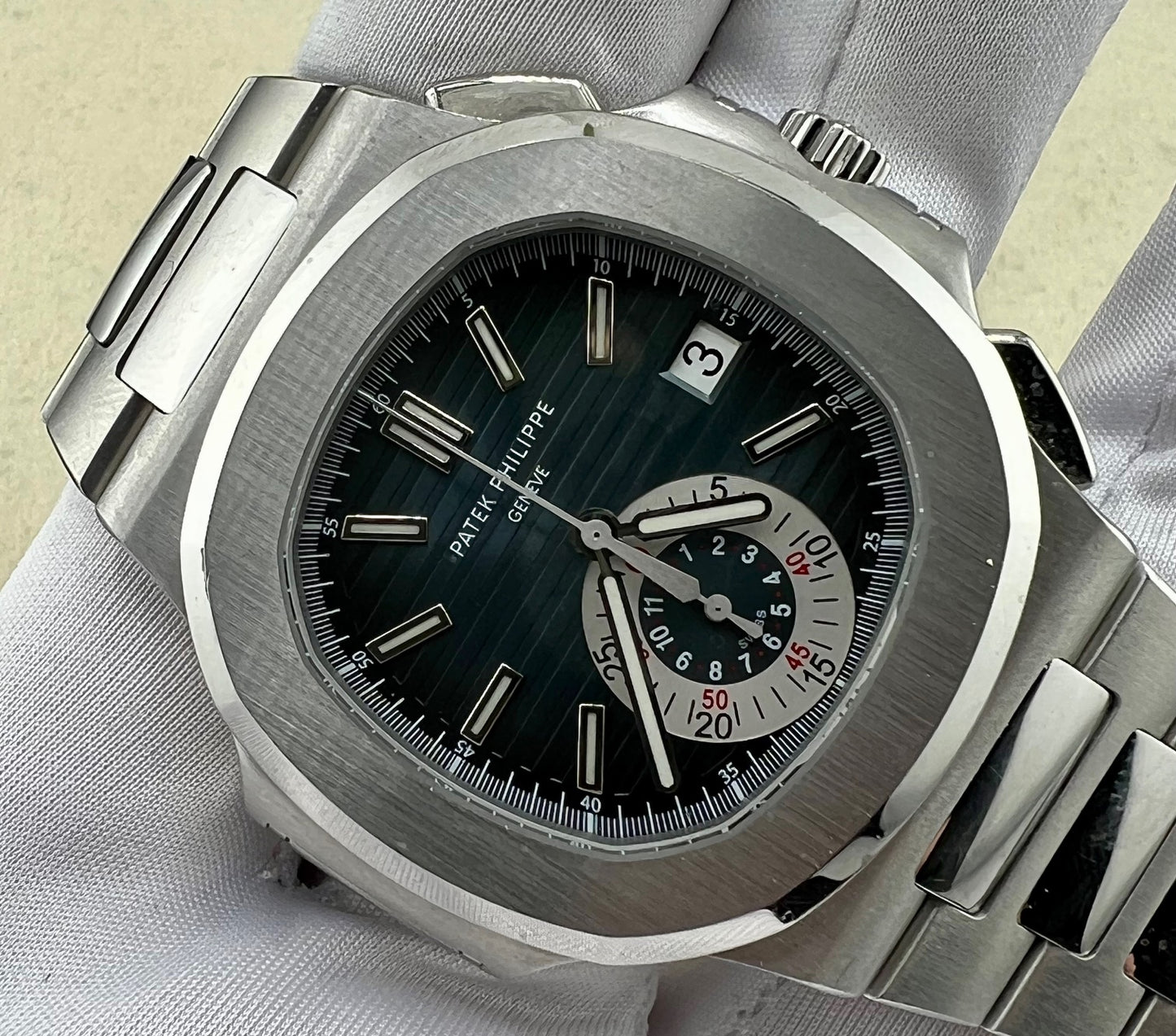 Patek Philippe Nautilus 5980/1A Blue Dial 2008 Full Set (ITA)