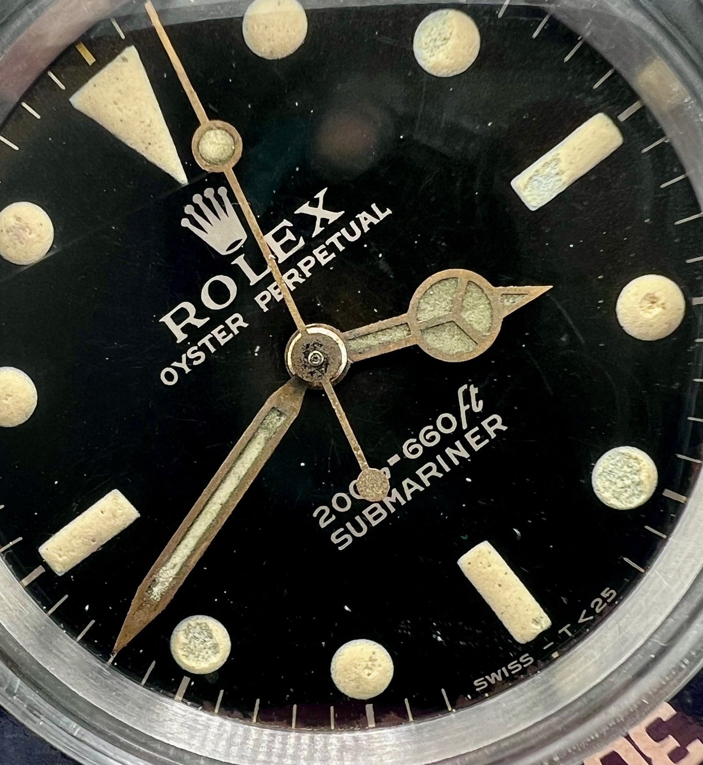Rolex Submariner 5513 Gilt 1964 , Bracciale Successivo (1988) Dial Ritriziato