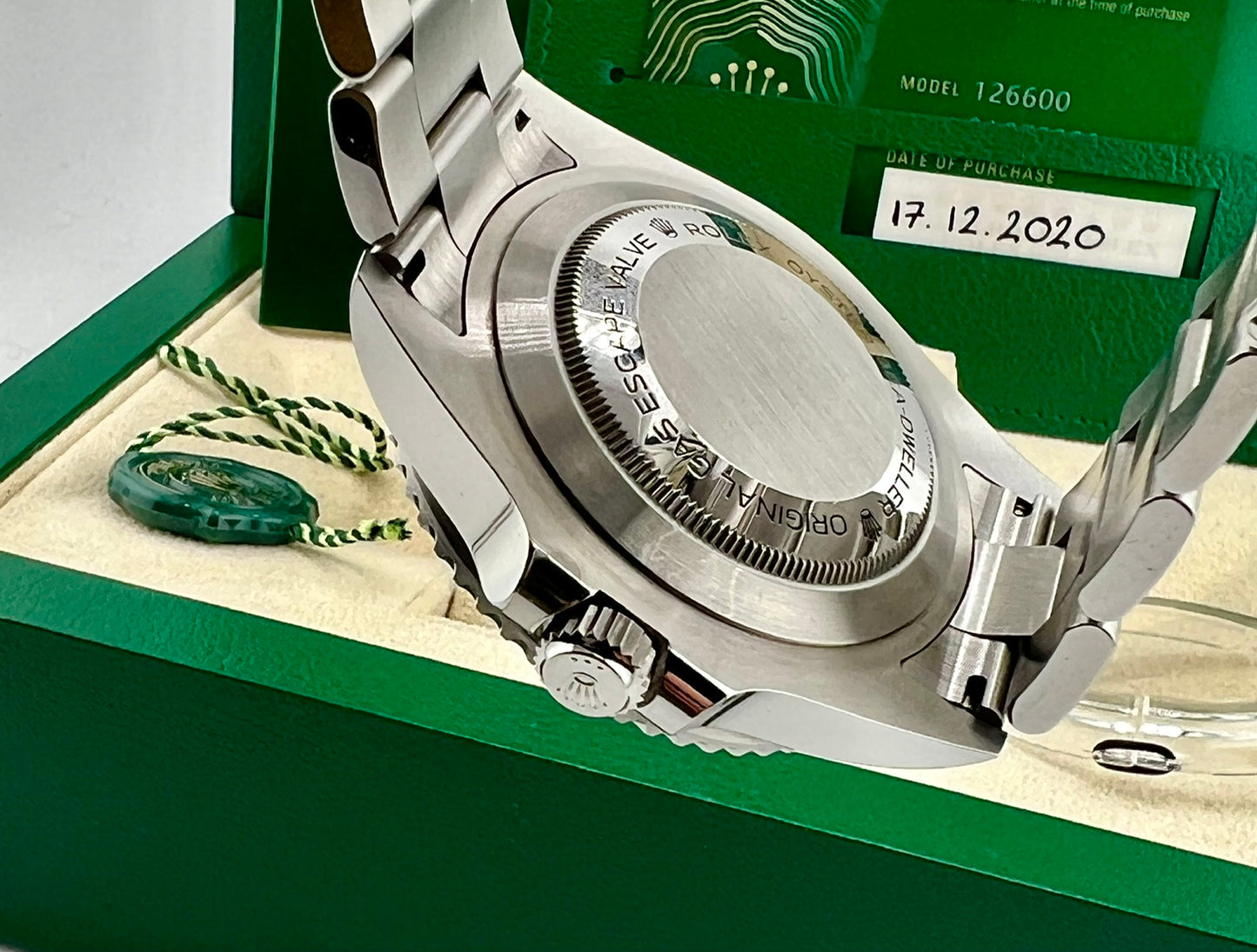 Rolex Sea-Dweller 126600 43mm Full Set 2020 New Card