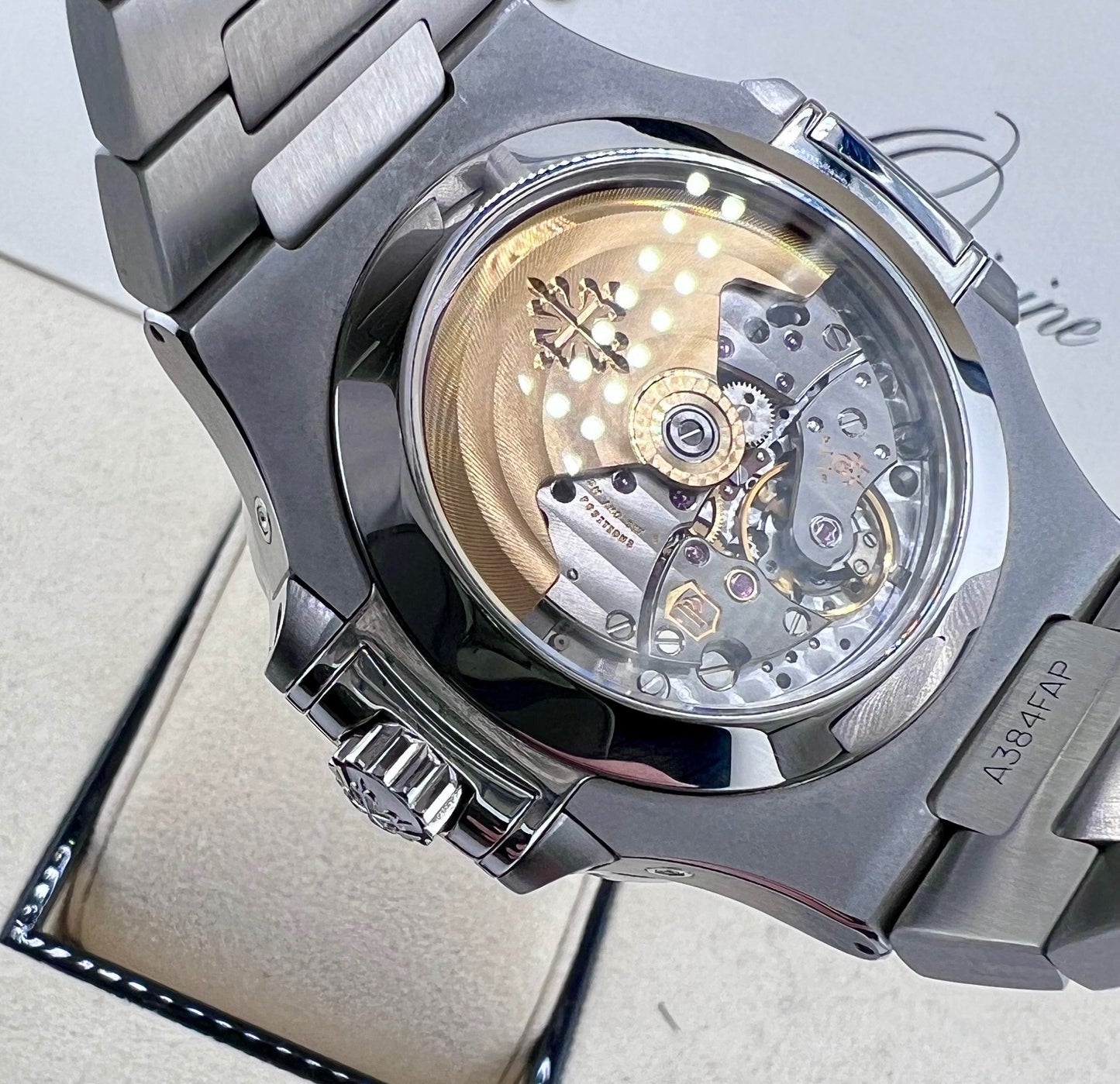 Patek Philippe Nautilus 5726/1A Black Dial 2012 Full Set (Francia)
