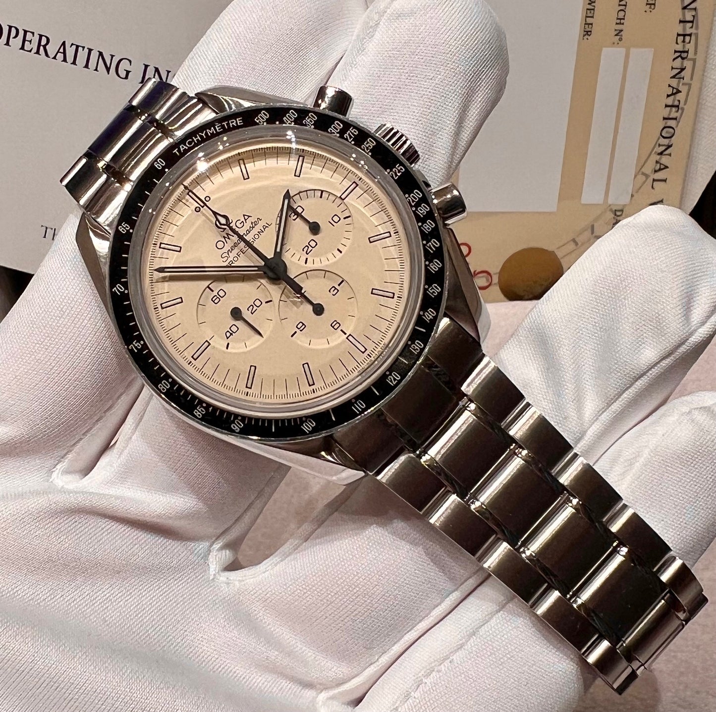 Omega Speedmaster Professional Moonwatch Albino limited 500 pieces