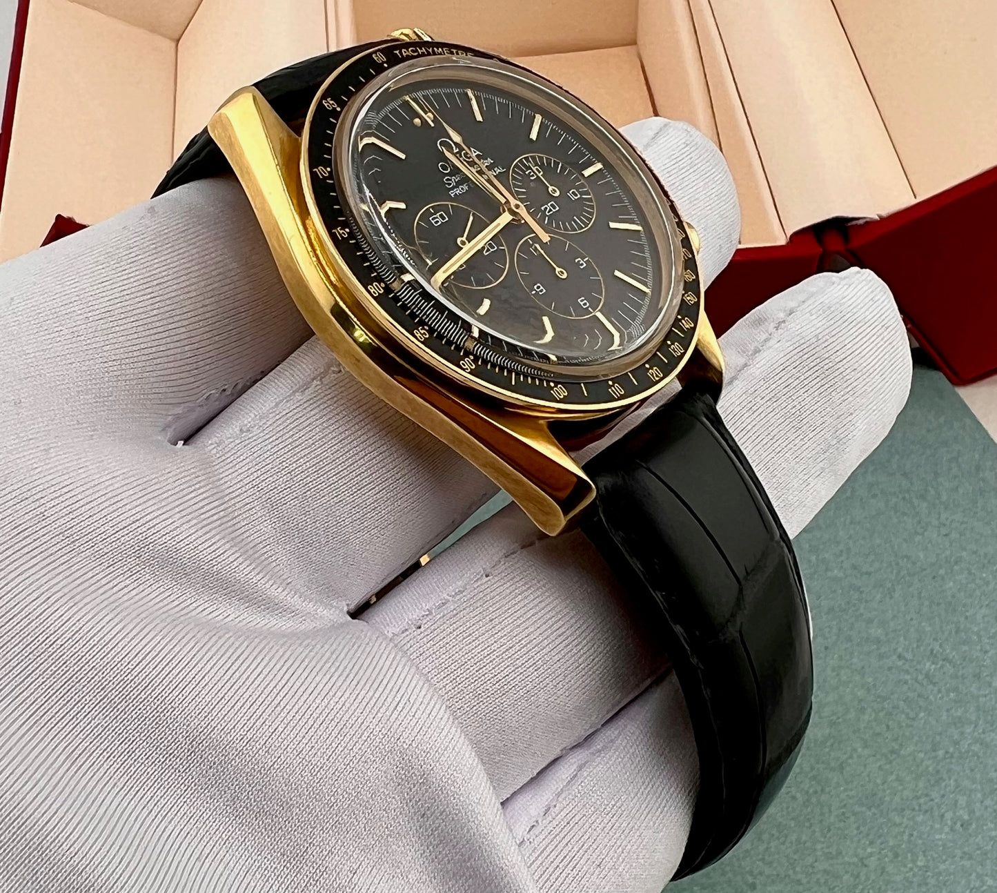 Omega Speedmaster Yellow Gold 145.0052 Limited edition 999 pcs 1995