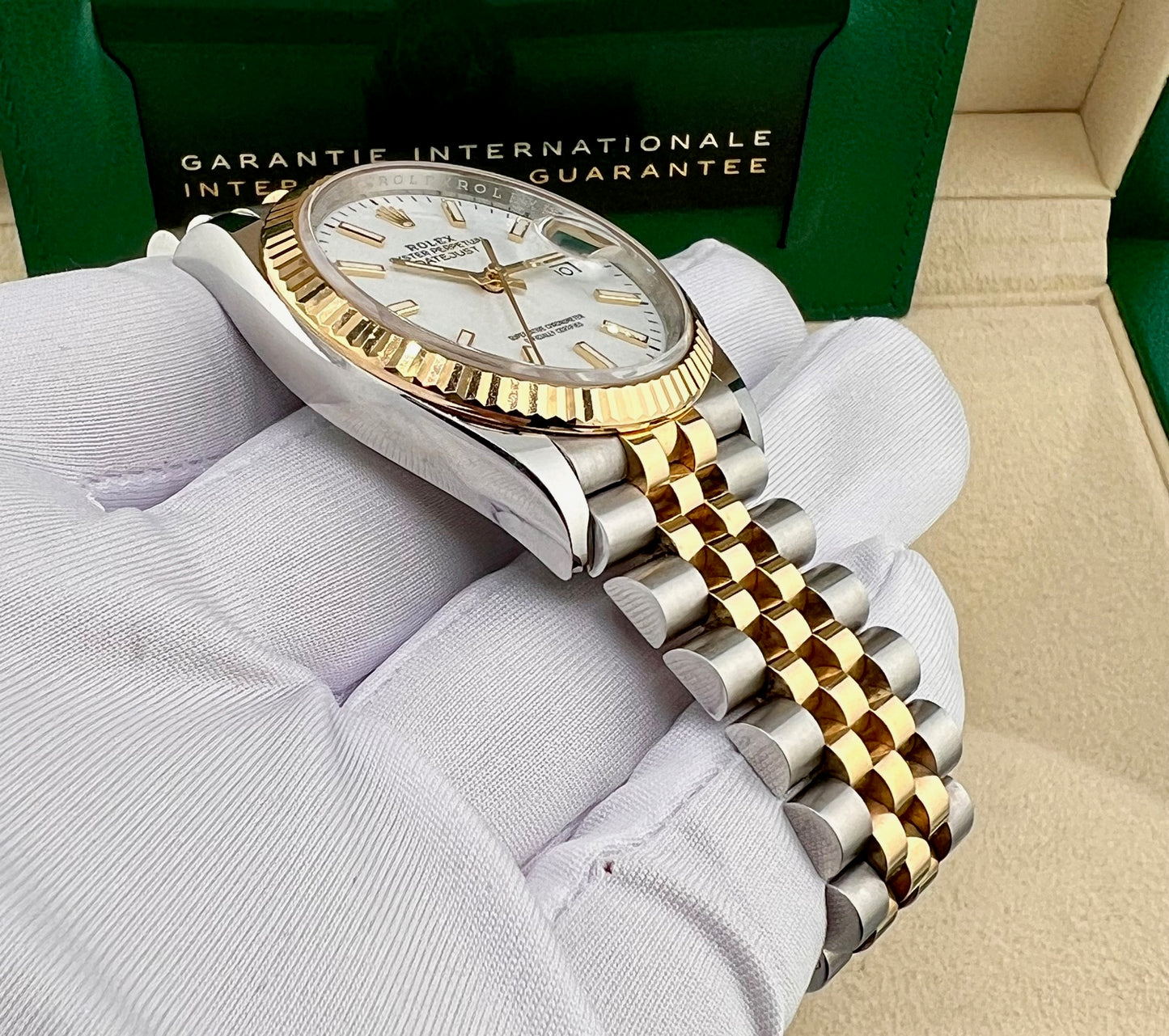 Rolex Datejust 36mm 126233 White Dial jubilèe 2022