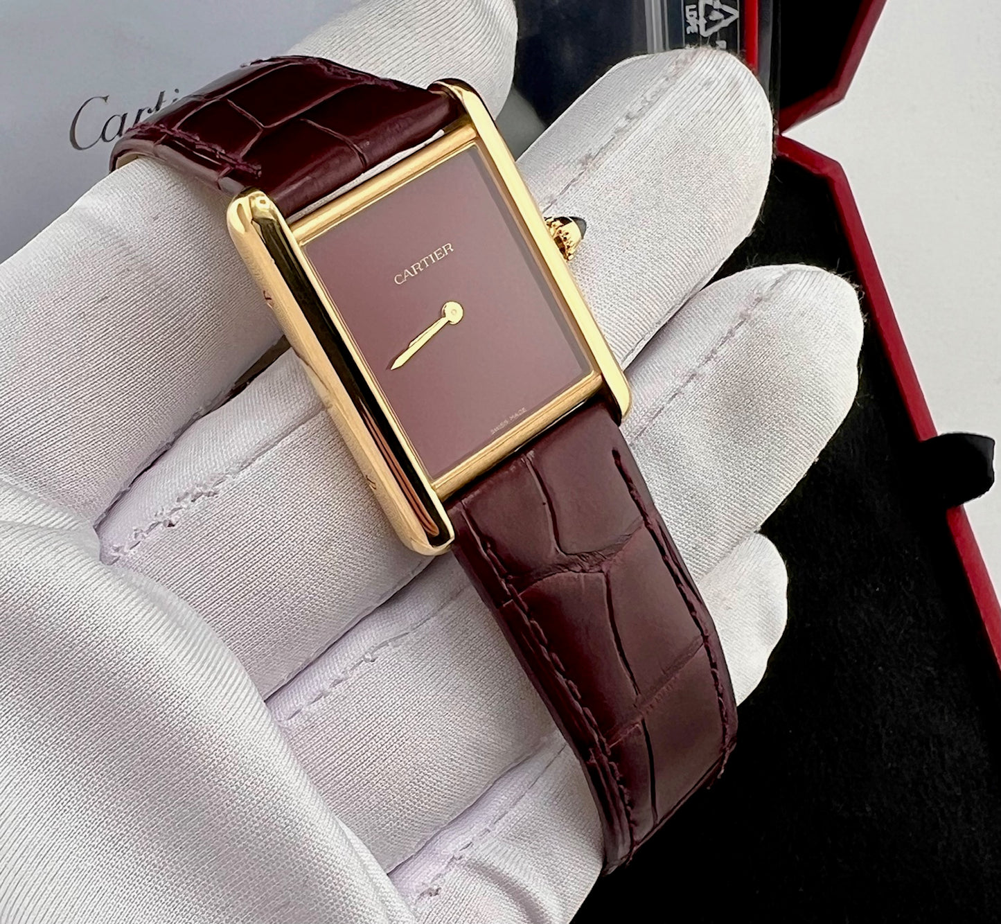 Cartier Tank Louis Cartier Large Red Full Set New 2026