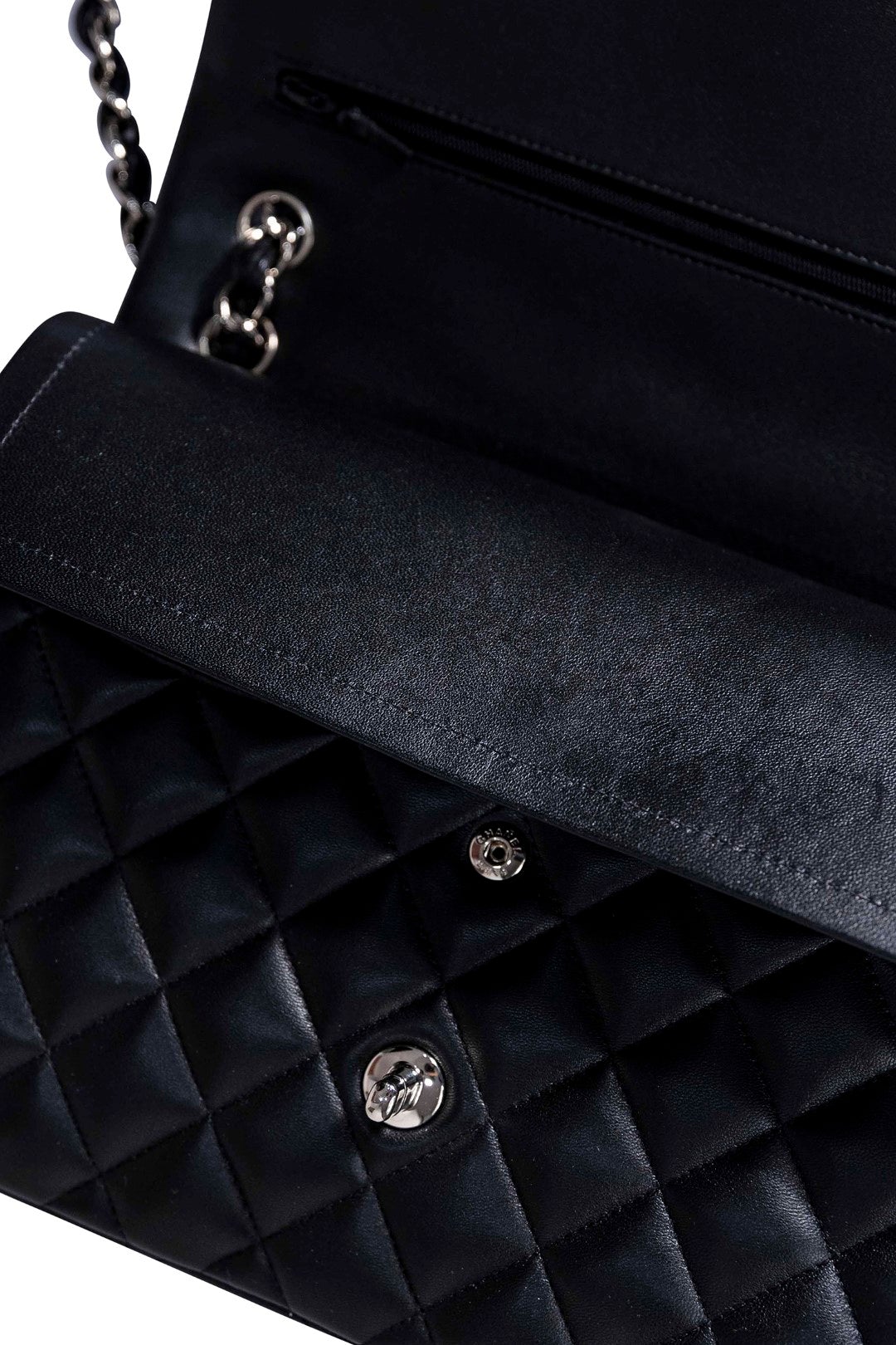 CHANEL Timeless classica